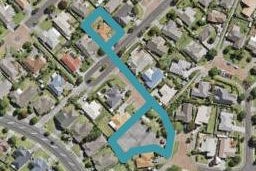7 Freestone Place, Henderson, Auckland