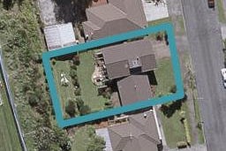 17 La Salle Drive, Westown, New Plymouth