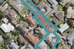 2/7 Spring Grove, Henderson, Auckland