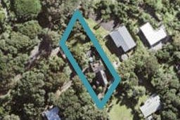 30 Beach Valley Road, Piha, Piha