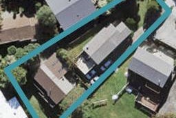 17A Castaing Crescent, Te Atatu South, Auckland