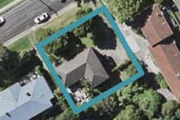 13 Roberts Avenue, Bayswater, Auckland