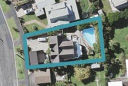 2 Merani Street, Narrow Neck, Auckland