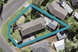 1/10 Allington Road, Massey, Auckland