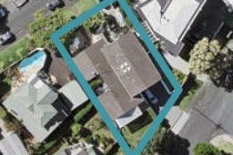 2/17 Cameron Street, Takapuna, Auckland