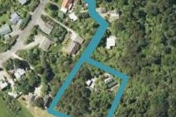 1706 Queen Charlotte Drive, Picton