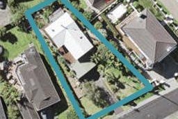 1 Liston Crescent, Cockle Bay, Auckland