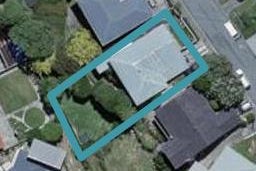 11 Longcroft Terrace, Newlands, Wellington