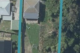 39 Scotland Terrace, Green Island, Dunedin
