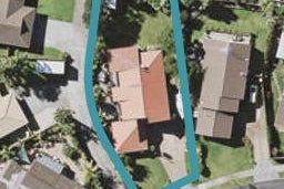 9 Pinewood Grove, Botany Downs, Auckland