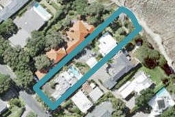 1/42 Whitby Crescent, Mairangi Bay, Auckland