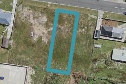 246 Bann Street, Bluff