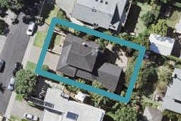 25 Ocean View Road, Milford, Auckland
