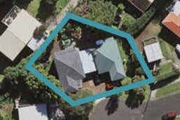 32A Peverill Crescent, Papatoetoe, Auckland