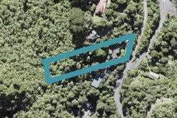 909 West Coast Road, Waiatarua, Auckland