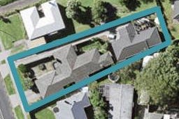 1/102 SANDSPIT ROAD,  Shelly Park, Auckland