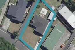 16 Carey Street, Maeroa, Hamilton