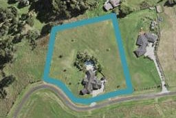 579 Drury Hills Road, Drury