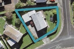 10 St Catherine Crescent, West Harbour, Auckland