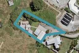24 Ward Parade, Bluff