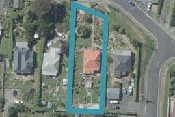 27 Scotland Terrace, Green Island, Dunedin