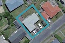 17 Griffiths Grove, Newlands, Wellington
