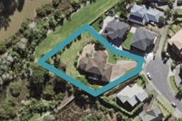 25 Blethyn Place, Te Atatu South, Auckland