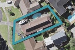 25 Voltaire Court, Botany Downs, Auckland
