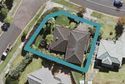 42 Bluebird Crescent, Unsworth Heights, Auckland