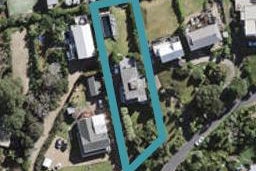 10 Giles Road, Ostend, Waiheke Island