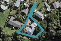 17 Calais Terrace, Ostend, Waiheke Island