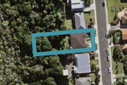2/98 Sylvan Avenue, Northcote, Auckland