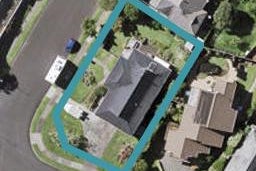 1 Tyrian Close, Half Moon Bay, Auckland
