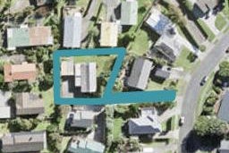 21 Gilshennan Valley, Red Beach, Red Beach