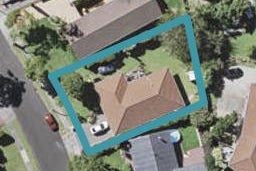 19 Voltaire Court, Botany Downs, Auckland