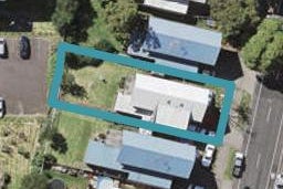 221 Pilkington Road, Point England, Auckland