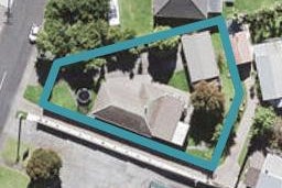10 Vardon Road, Green Bay, Auckland