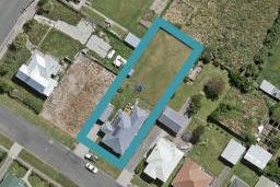17 Ann Street, Bluff