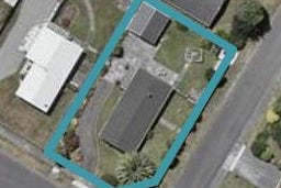 2 Graham Grove, Waikanae