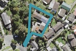 2/7 Flavia Place, Lynfield, Auckland