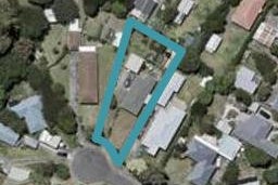 8 Mutu Road, Paekakariki