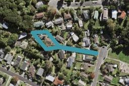 2/12 Wanita Place, Totara Vale, Auckland