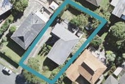 33 Stapleford Crescent, Browns Bay, Auckland