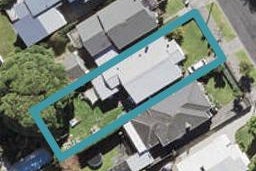 16 Muripara Avenue, Point Chevalier, Auckland
