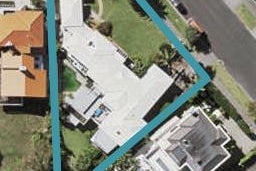 2A Fenton Circus, Orakei, Auckland