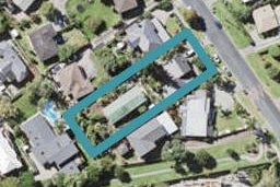 2/22 Lyons Avenue, Murrays Bay, Auckland