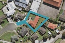 11 Chadwick Crescent, Mangere East, Auckland