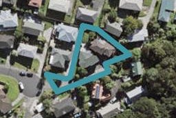 1/8 Antrim Grove, Bayview, Auckland