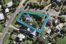 2 Nelson Avenue, Surfdale, Waiheke Island