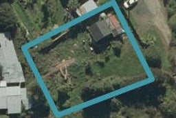 18 Bacon Street, Broad Bay, Dunedin